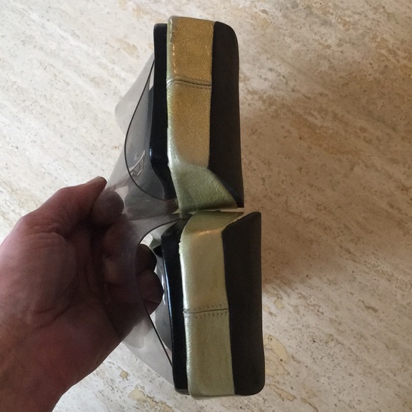 Unique Designer Sandals - Picture 6 of 8